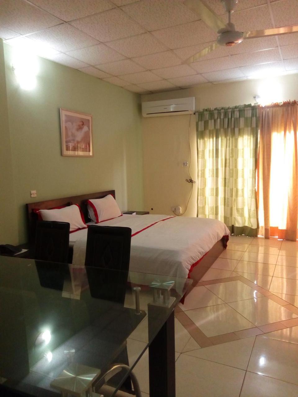 Weaver'S Hotel Abuja Eksteriør billede